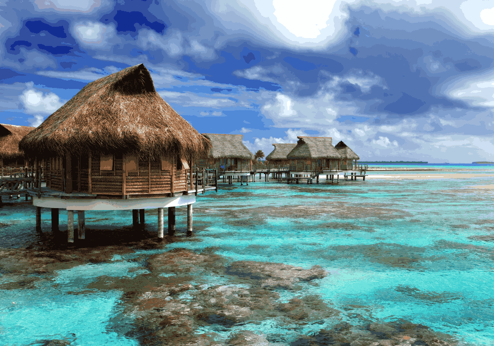 Maldives walking tour through tropical islands and beautiful beaches