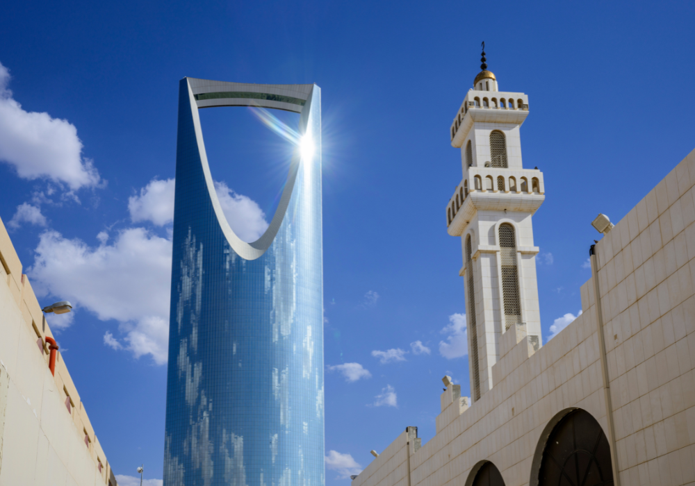 Riyadh night walking tour through illuminated streets and landmarks in Saudi Arabia