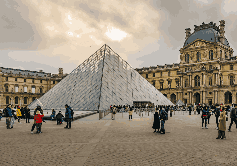 The Louvre walking tour through world-famous museum and art collections in France